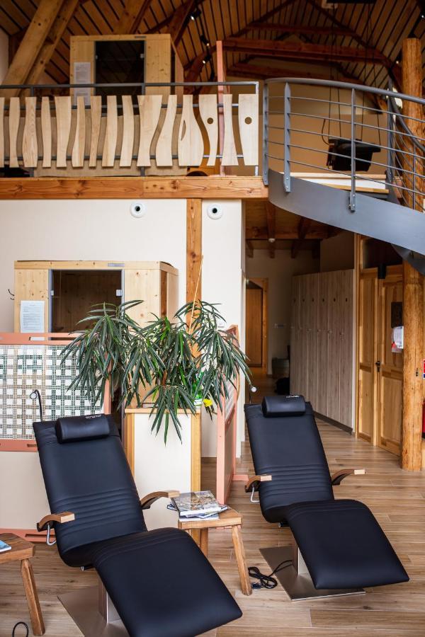 Hotel Restaurant De La Poste Et La Grange Detente, Espace Bien-Etre Châteauneuf-de-Randon Exterior foto