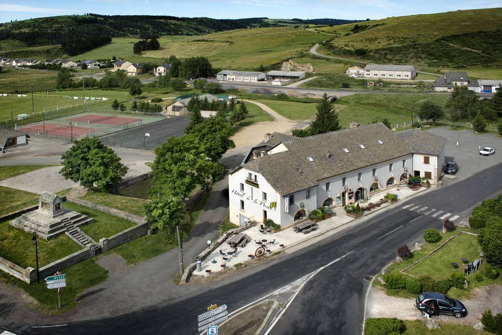 Hotel Restaurant De La Poste Et La Grange Detente, Espace Bien-Etre Châteauneuf-de-Randon Exterior foto